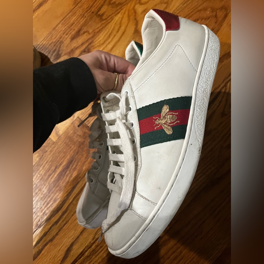 Gucci Bee Sneakers